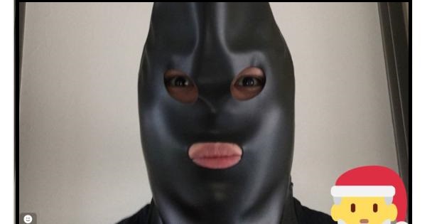 NHKの集金人が外に出て来い契約しろって言ってきたので、処刑人のマスク被って出た結果www