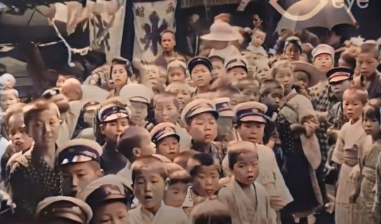 1913年大正時代の東京をカラーで再現した映像が素晴らしい