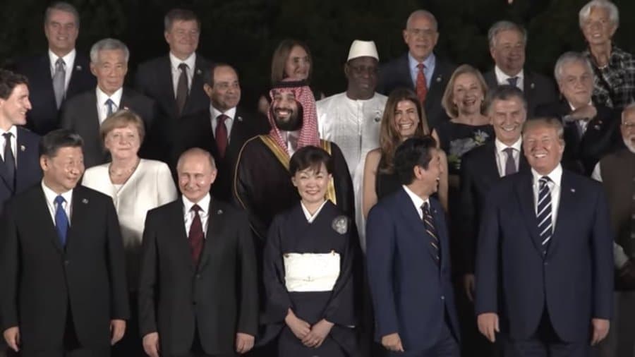 安倍元総理やプーチン大統領、トランプ大統領などが仲良く集合写真撮ってい時代があったんだよな。数年前のG20大阪サミットですよ 